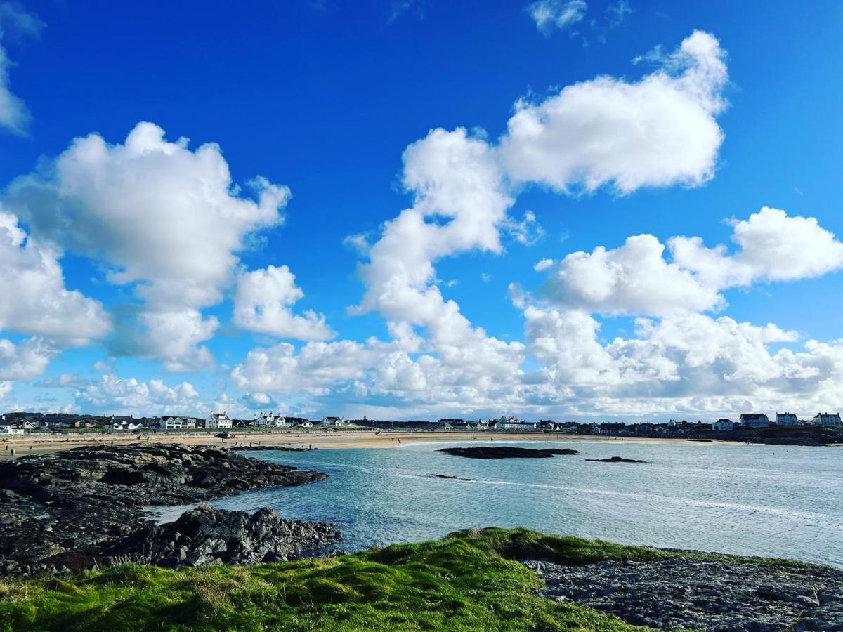 Coastal Retreat 150M From Beach Perfect For Families And Dogs Trearddur Exterior photo