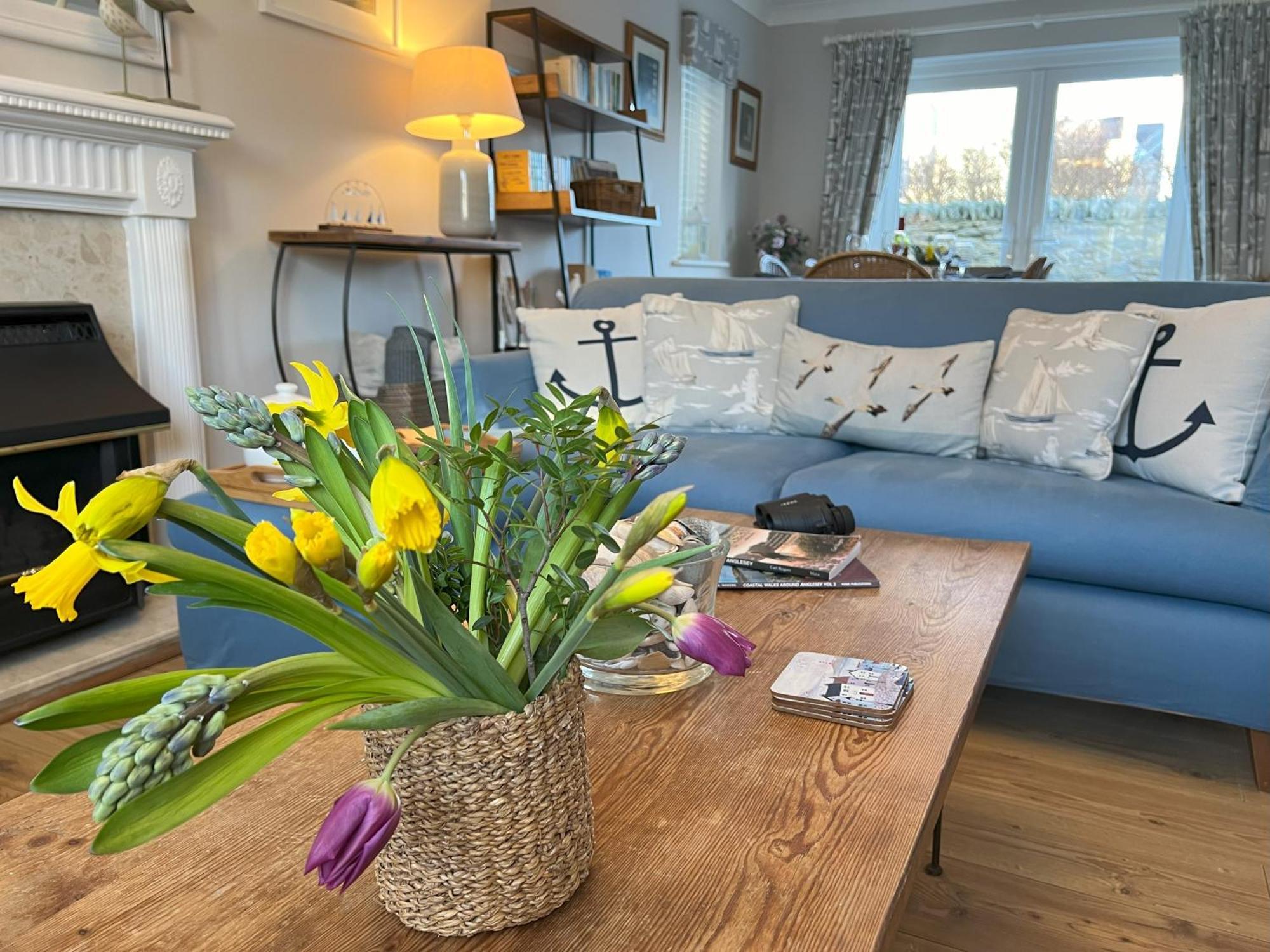 Coastal Retreat 150M From Beach Perfect For Families And Dogs Trearddur Exterior photo