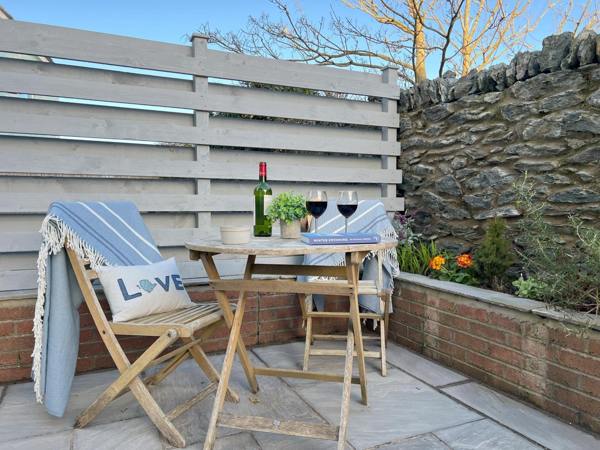 Coastal Retreat 150M From Beach Perfect For Families And Dogs Trearddur Exterior photo