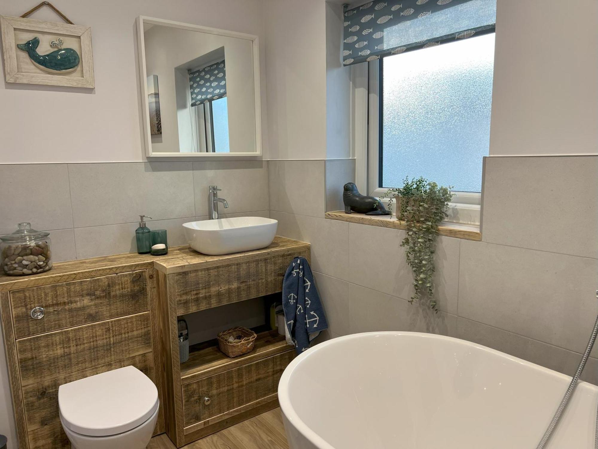 Coastal Retreat 150M From Beach Perfect For Families And Dogs Trearddur Exterior photo